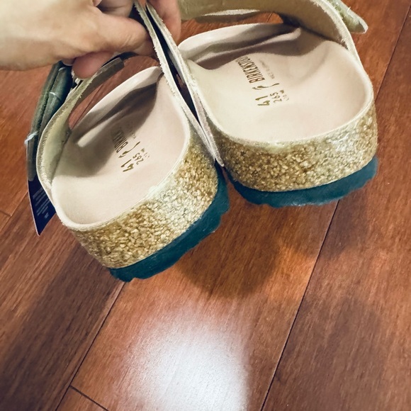 Birkenstock Uji Nubuck shine Leather straps slide sandals in new beige 10-10.5 - Picture 8 of 14